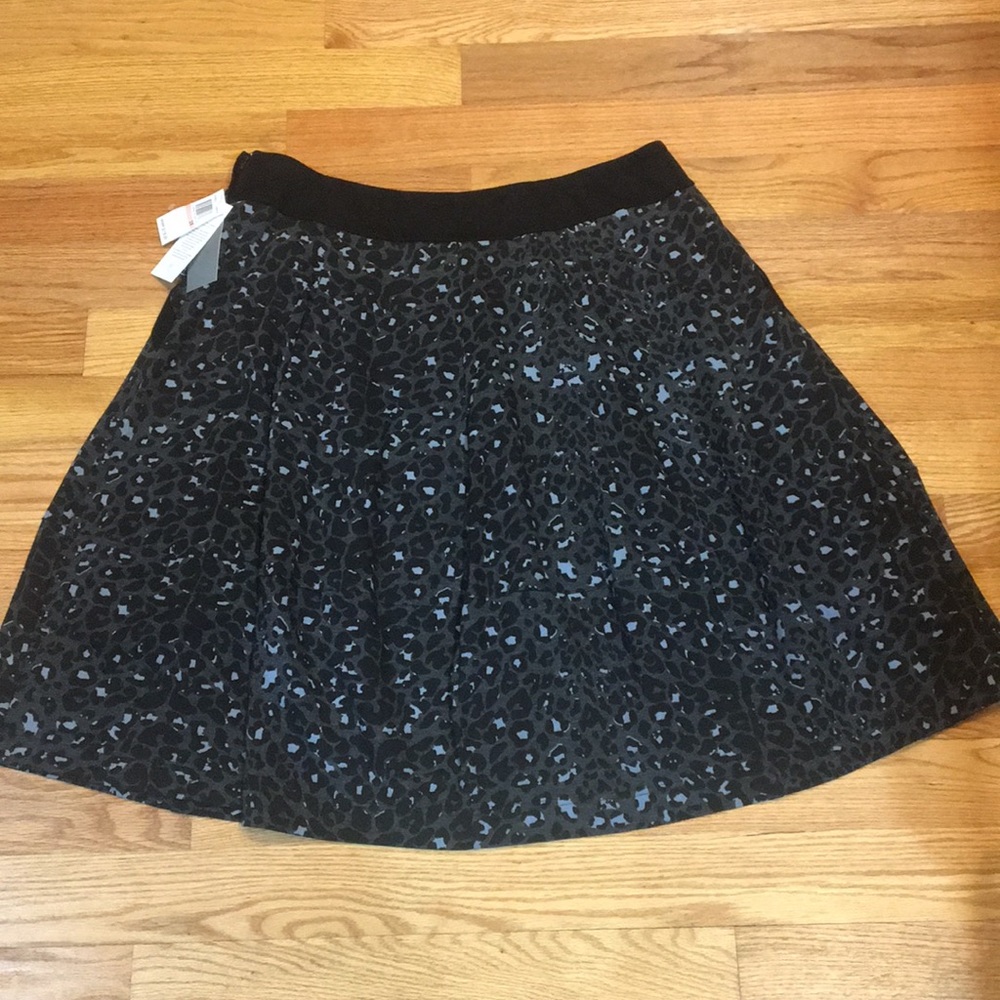 Melissa McCarthy Seven7 Black Floral Midi Skirt - Picture 6 of 6